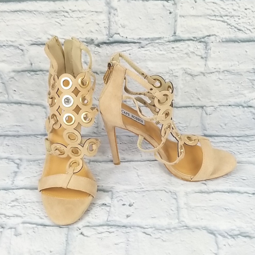 Cape Robbin Heels Sandals